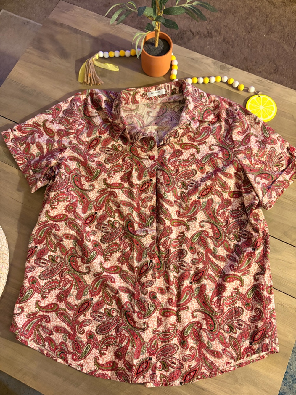 Zeagoo Paisley Button-Up Shirt in Pink, Green & Cream